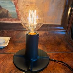 Edison style lamp