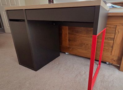 Micke - Desk