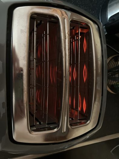 Russell hobbs wide slots toaster