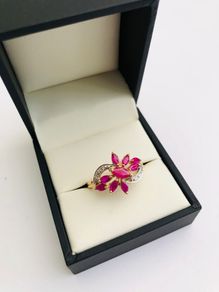 9ct Yellow Gold Ruby & Diamond Cluster Ring