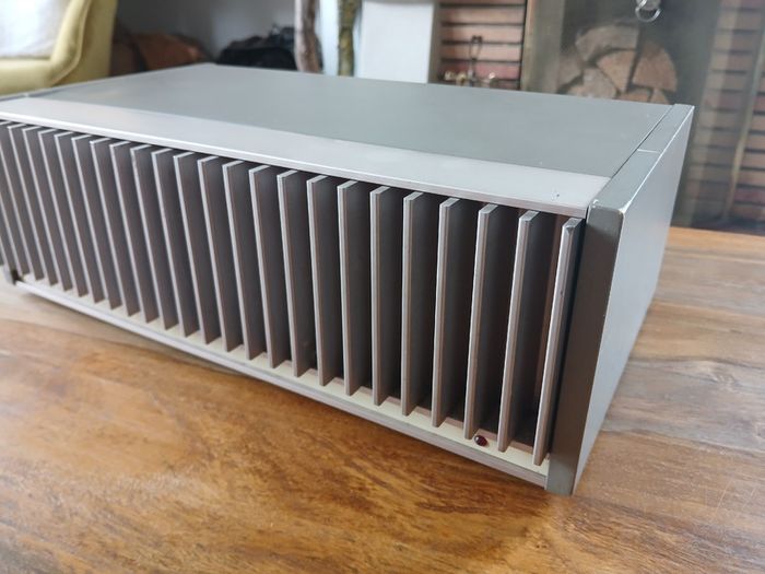 QUAD 405 Vintage Stereo Power amplifier 1976 100 Watts England first batch low serial