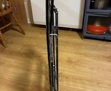 Foldable cast iron plant stand