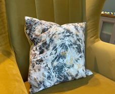 Arm chair