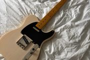 Squier Telecaster (Classic Vibes 50's) - Needs strings