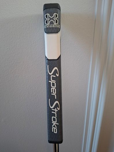 Rare Odyssey White Hot Sabertooth XG Putter