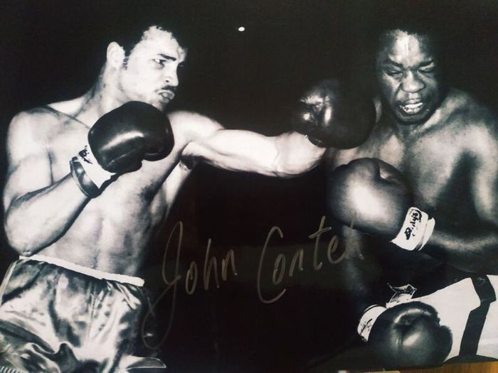 John Conteh autograph