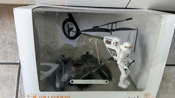 Radio Controlled helicopter toy