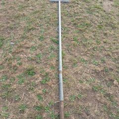 Single washing line pole.