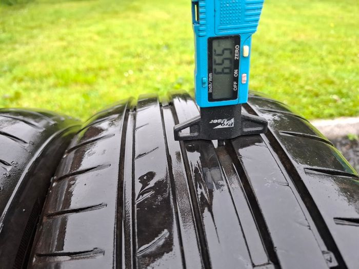 2x 205/55/16 Dunlop