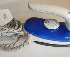 Travel Iron Morphy Richards