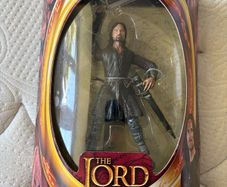Lord of The Rings Aragorn Figure