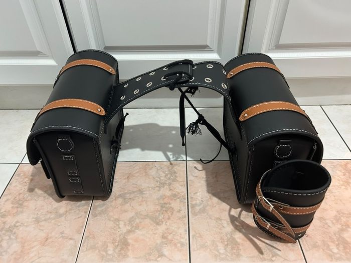 Motorcycle Throw-Over Saddlebags