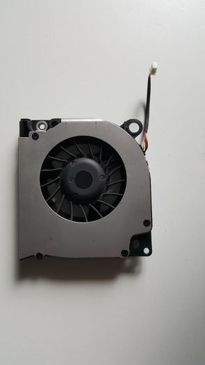 Dell Inspiron 1545 (PP41L) CPU Fan 23.10264.001