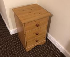 bed side lockers