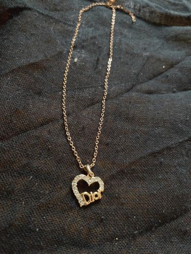 Dior pendant