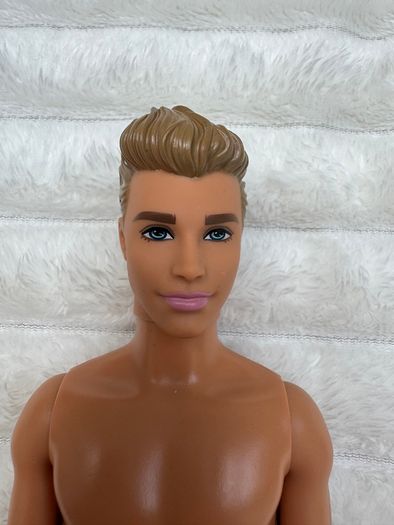 Mattel Barbie Boyfriend Ken Molded Hair Used Please see photos