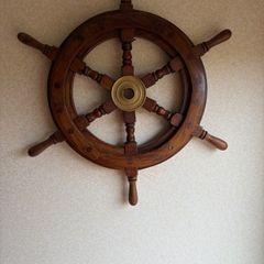 Small decorative Ship's wheel