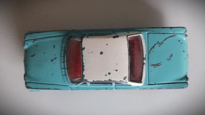 Diecast Vintage Dinky Toys Ford Consul Capri - Fair to Good Original Condition/No Box