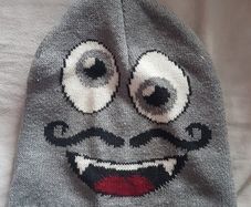Cap barely used fits 2-8 year sold