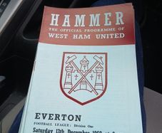 football programmes WEST HAM UTD Home 1969 to '72 25 in total