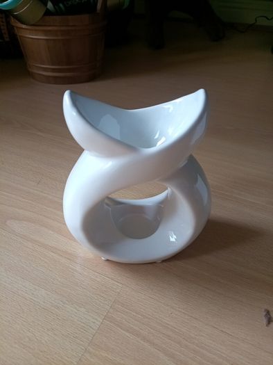 Scent holder white brand new