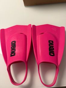 Arena swimming fins