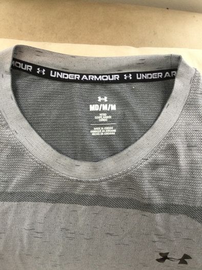 Under armour mens gray top medium m