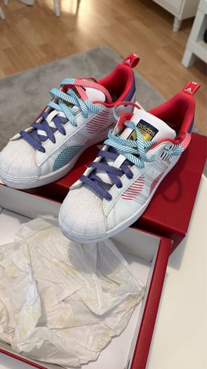 Adidas superstar