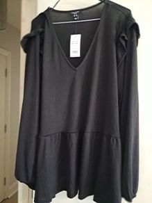 ladies new top size 26