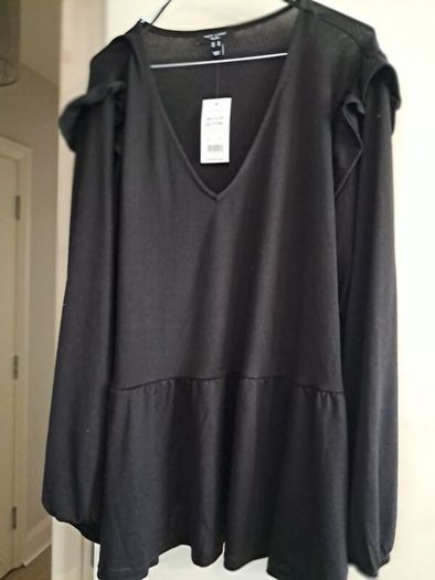 ladies new top size 26