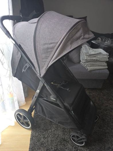 Baby stroller