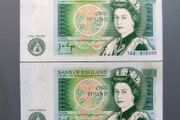 2 Pound Notes in Sequence