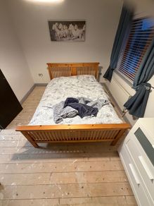king size bed