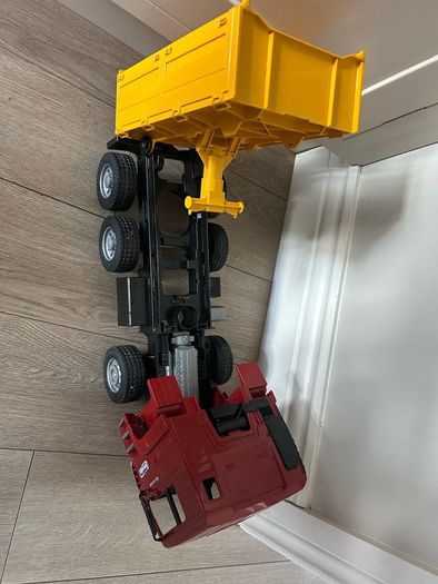 bruder lorry