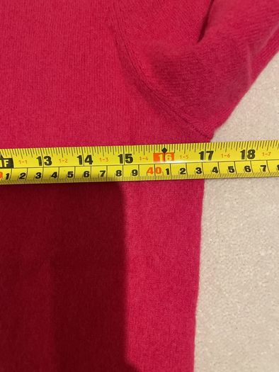 Cerise Pink cashmere jumper Size 10