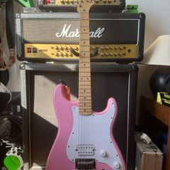 Squier Strat