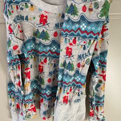 Leigh Tucker Willow Nollaig Shona Christmas PJs 4-5years
