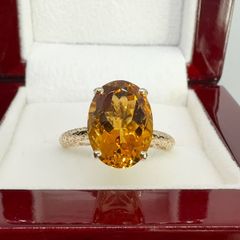 Gold Luxoro 9K Gold & Citrine Solitaire