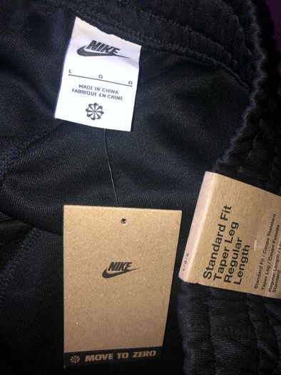 Mens Nike Bottoms SIZE L brand new with tag
