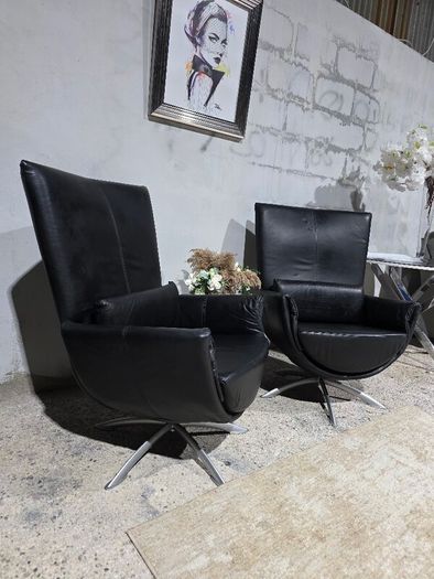 2 leather swivel