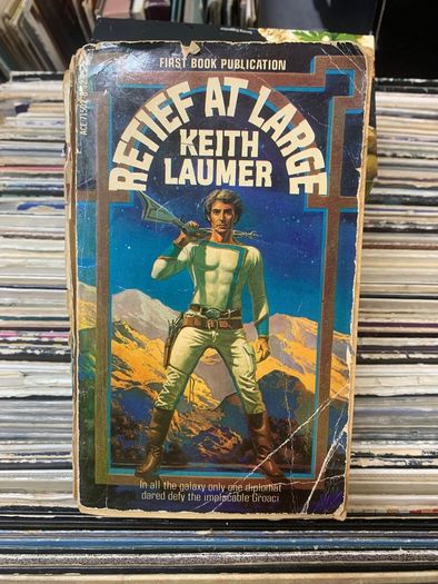 Large Selection of Science Fiction and Fantasy Books