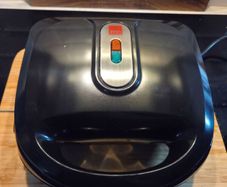 Sandwich Maker + Panini Grill + Waffle Molds