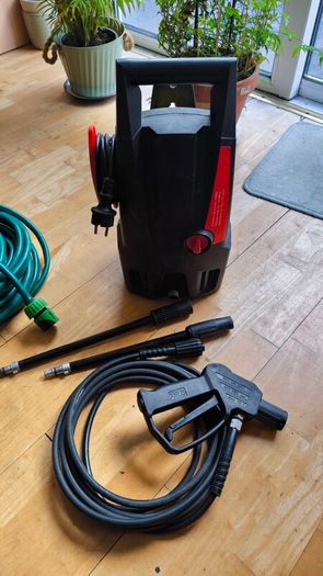 pressure washer