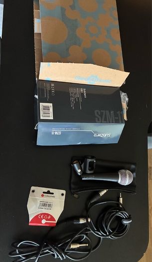 Microphone and accessories