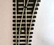 Hornby Right Hand Point - R8073