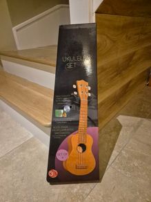 Ukulele Set