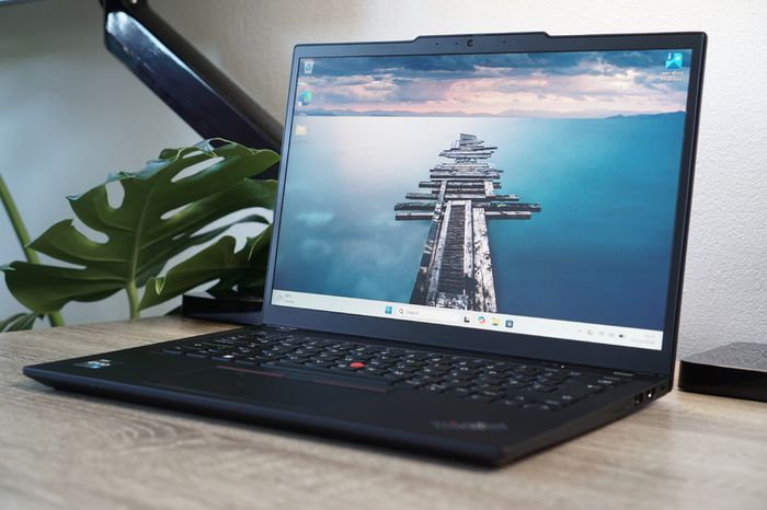 Lenovo ThinkPad X13 Gen 4 | i5-1335U | 16GB LPDDR5 | 256GB SSD | 100% Battery