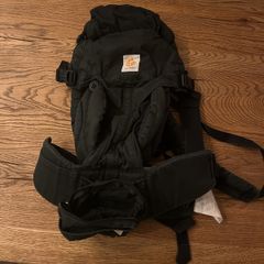 ergobaby baby carrier