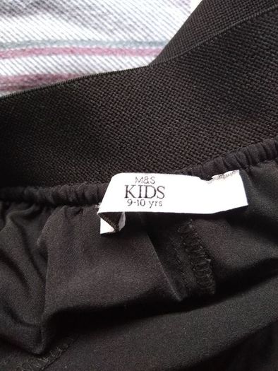 girls skirt