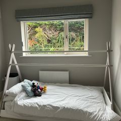 Kids bed